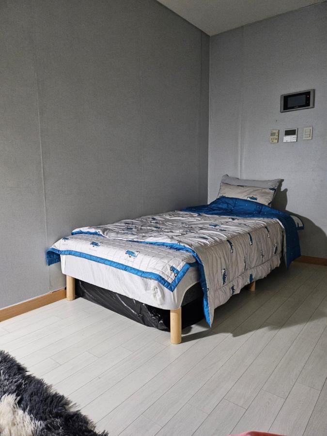 Apartamento Urban Space Sinnonhyeon
